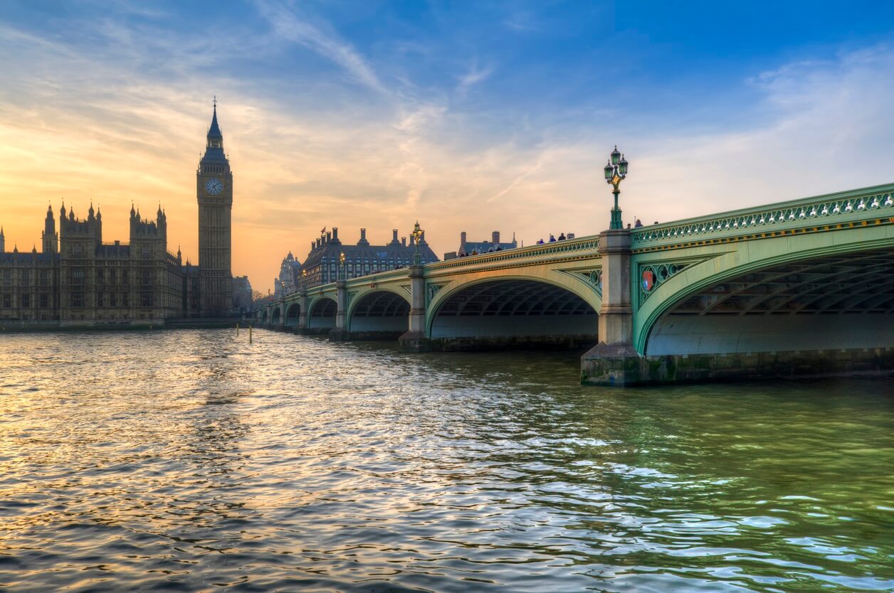 12 march 2020 19 00